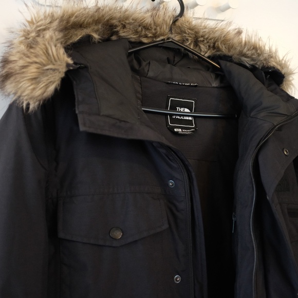 North Face Gotham Parka - Picture 3 of 7